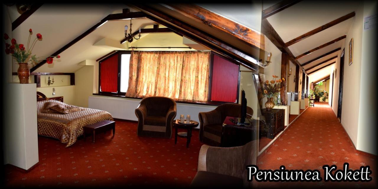 Pension Kokett クンプルング エクステリア 写真